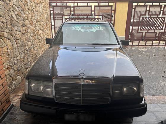 MERCEDES-BENZ 300 E 3.0 SEDAN 6 CILINDROS 12V GASOLINA 4P AUTOMÁTICO MERCEDES-BENZ 300 E 3.0 SEDAN 6 CILINDROS 12V GASOLINA 4P AUTOMÁTICO
